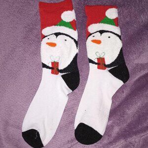 ❤️4 for $20 Snowman Holiday Socks Calf Length Red Black White Christmas Textured